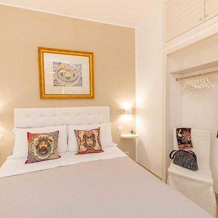 Bed And Breakfast Dionisio Taormina Buitenkant foto