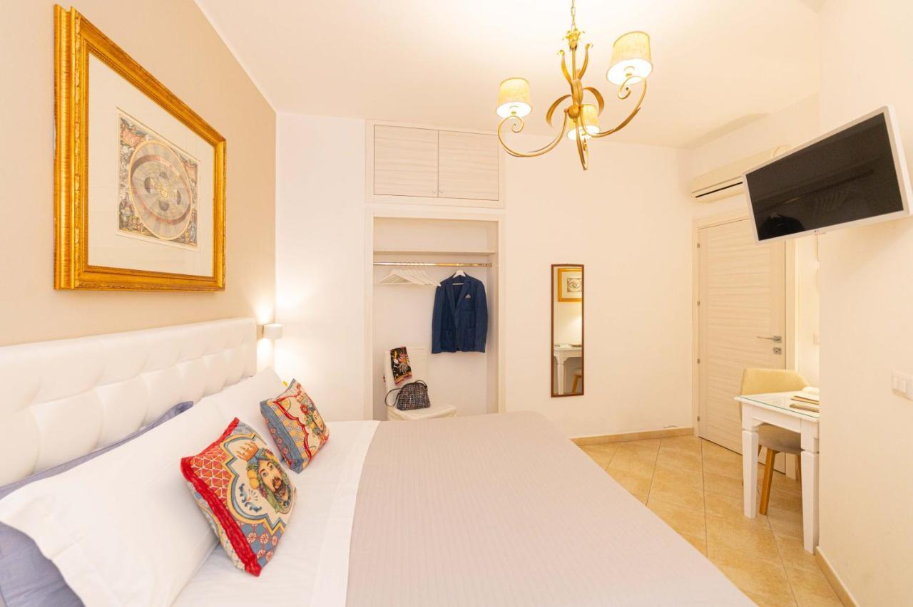 Bed And Breakfast Dionisio Taormina Buitenkant foto