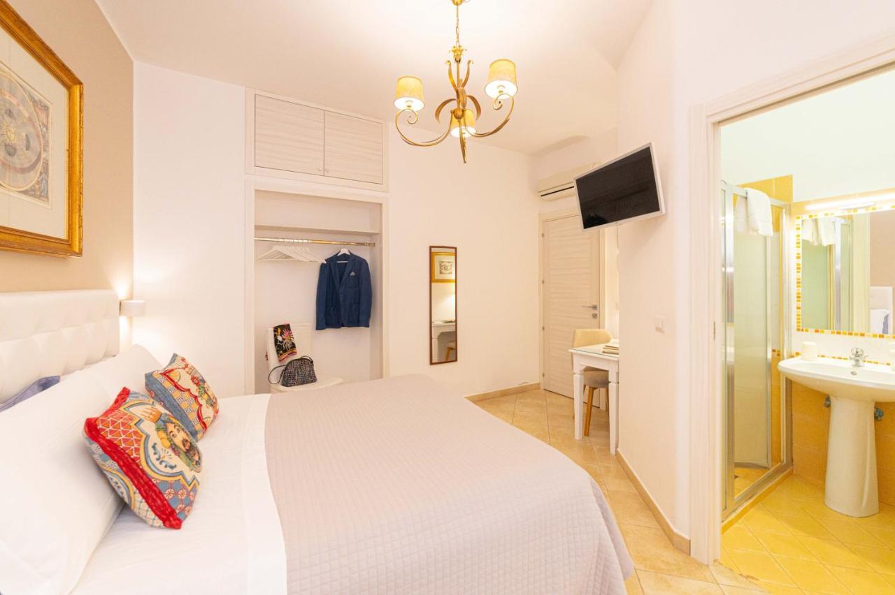 Bed And Breakfast Dionisio Taormina Buitenkant foto