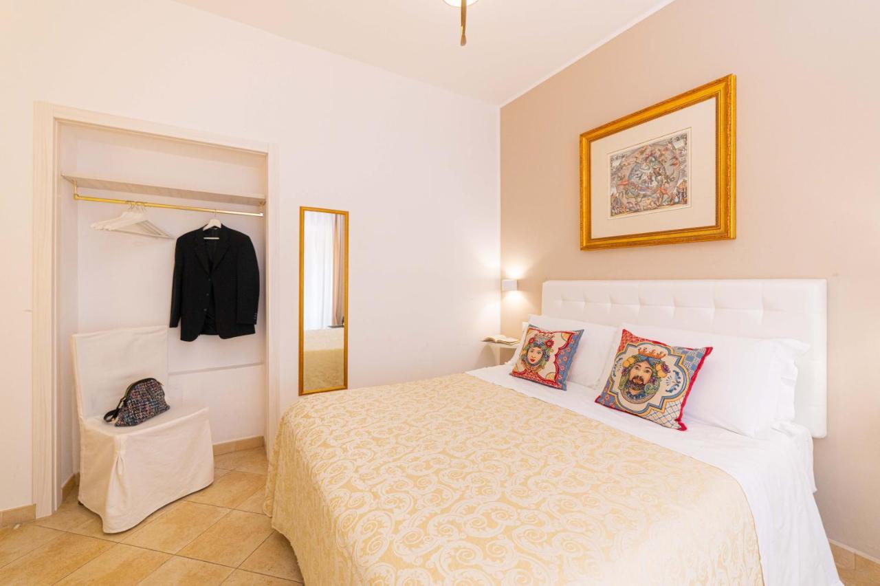 Bed And Breakfast Dionisio Taormina Buitenkant foto