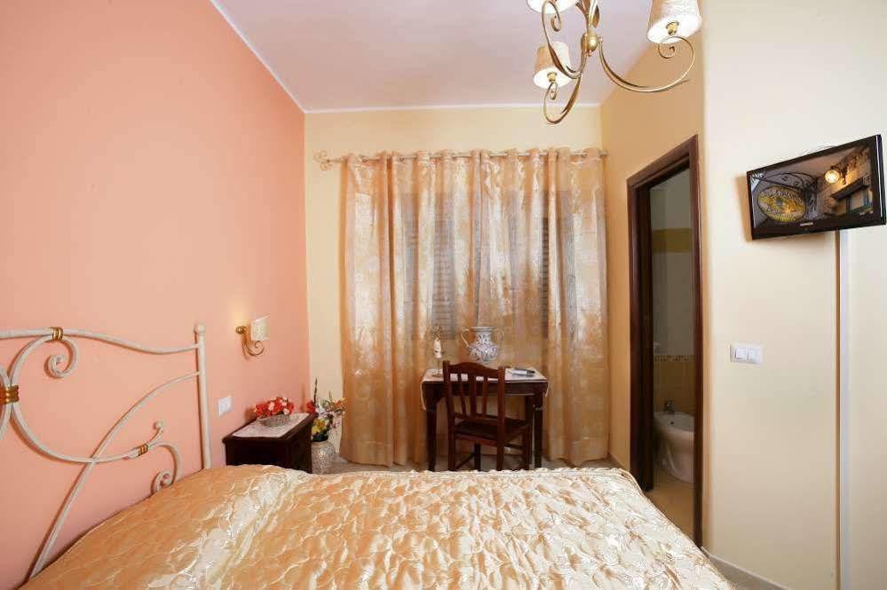 Bed And Breakfast Dionisio Taormina Buitenkant foto